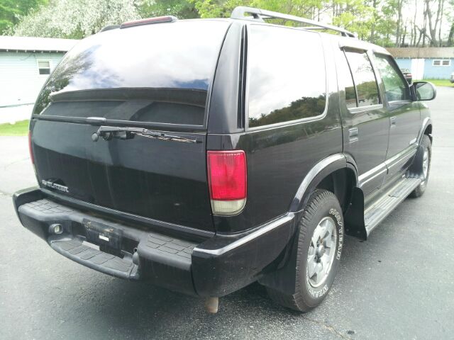 2004 Chevrolet Blazer AWD A SR