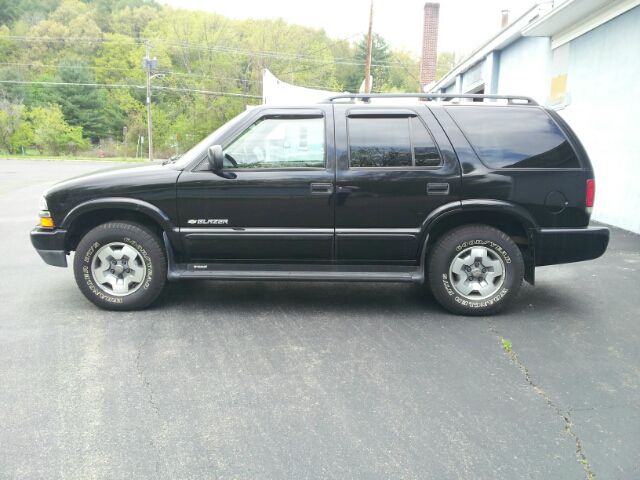 2004 Chevrolet Blazer AWD A SR