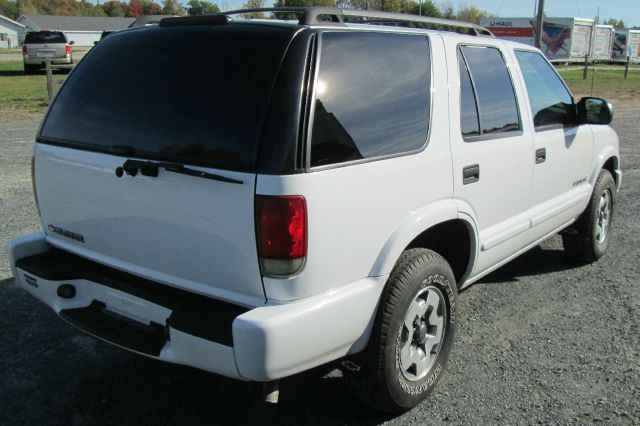 2004 Chevrolet Blazer AWD A SR