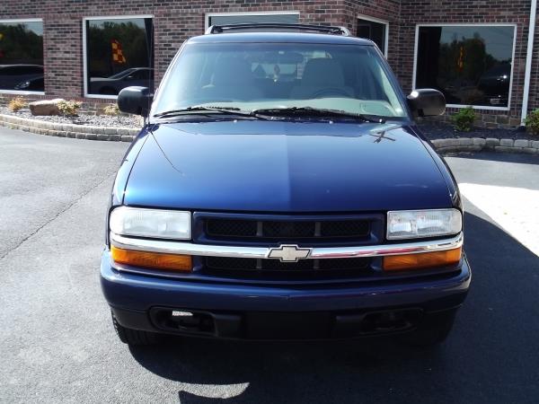 2004 Chevrolet Blazer 24 Box