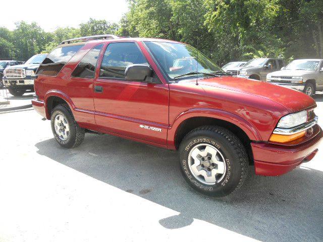 2004 Chevrolet Blazer AWD A SR