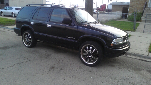 2004 Chevrolet Blazer AWD A SR