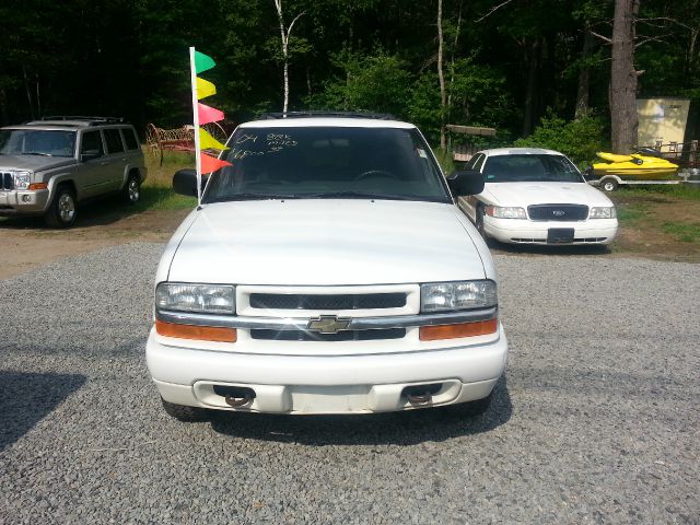 2004 Chevrolet Blazer AWD A SR