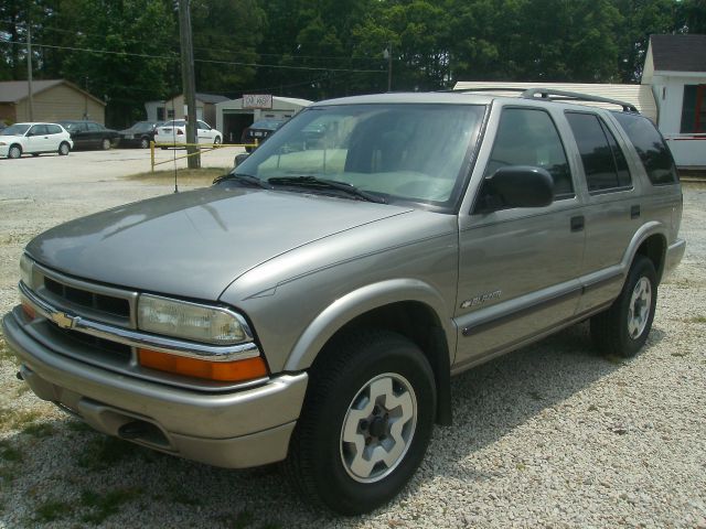 2004 Chevrolet Blazer T6 AWD Leather Moonroof Navigation