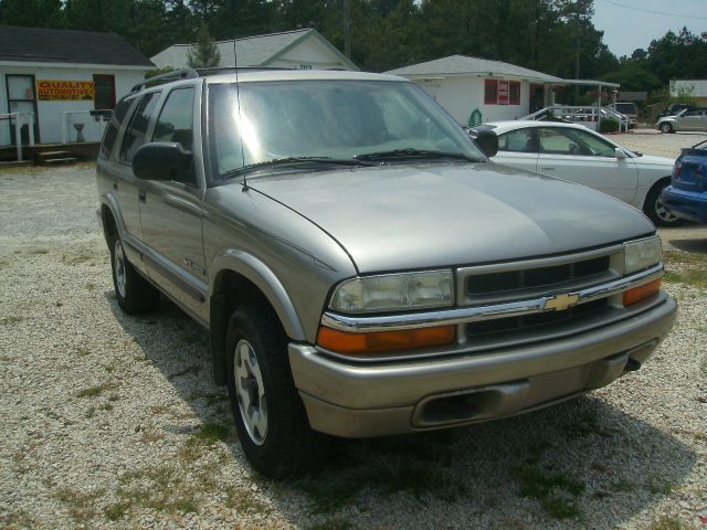 2004 Chevrolet Blazer T6 AWD Leather Moonroof Navigation