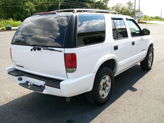 2004 Chevrolet Blazer Unknown