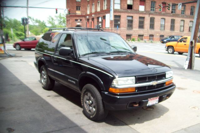 2004 Chevrolet Blazer AWD A SR