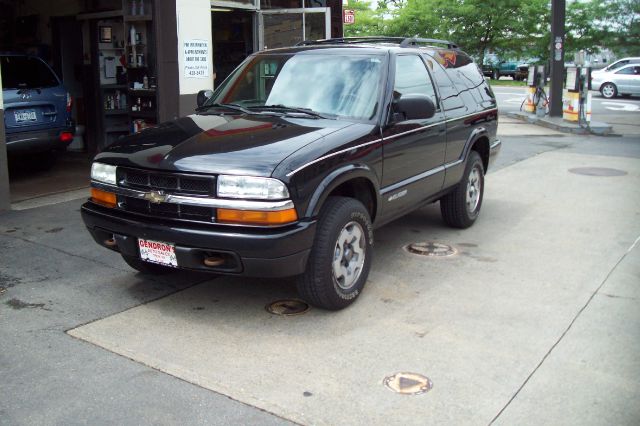 2004 Chevrolet Blazer AWD A SR