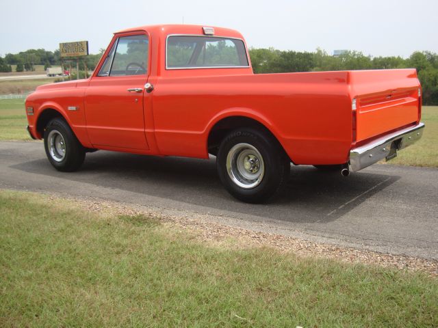 1971 Chevrolet C-10 1500 Club Coupe Short Bed