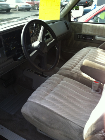 1993 Chevrolet C-K 1500 LT Sedan 4D