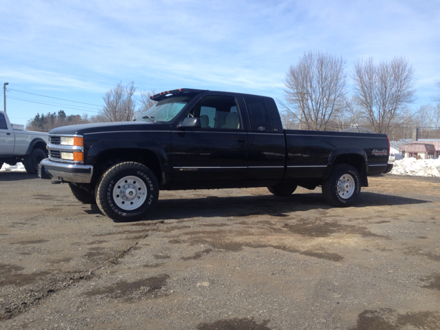 1996 Chevrolet C-K 2500 4D Crew Cab Truck