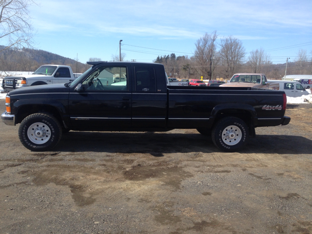 1996 Chevrolet C-K 2500 4D Crew Cab Truck