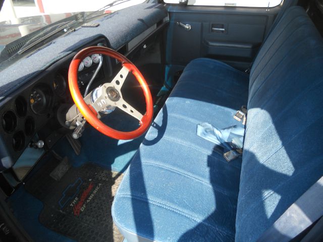 1981 Chevrolet C10 ES 2.4L AUTO