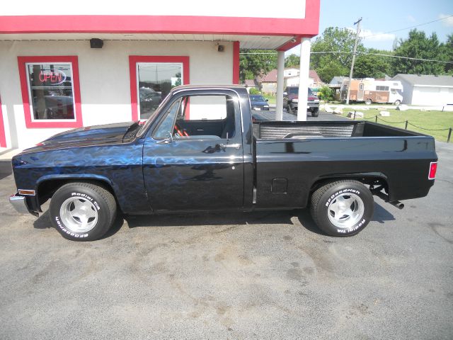 1981 Chevrolet C10 ES 2.4L AUTO