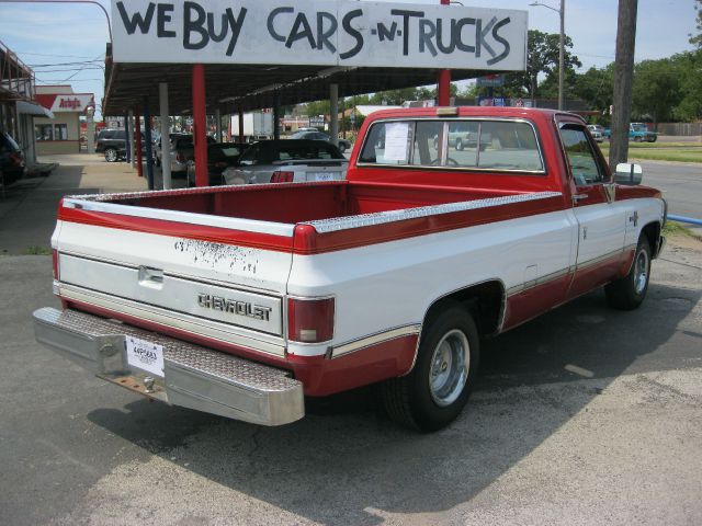 1986 Chevrolet C10 ES 2.4L AUTO