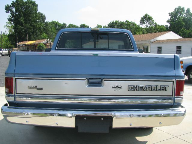 1986 Chevrolet C10 ES 2.4L AUTO