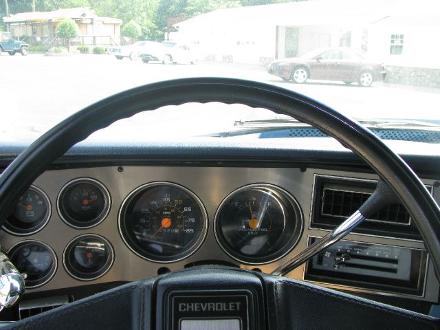 1986 Chevrolet C10 ES 2.4L AUTO