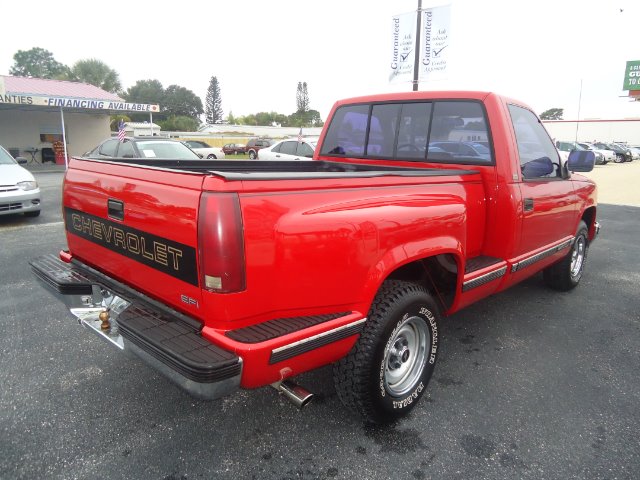 1989 Chevrolet C1500 GLS AWD