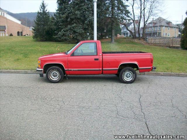 1992 Chevrolet C1500 GLS AWD