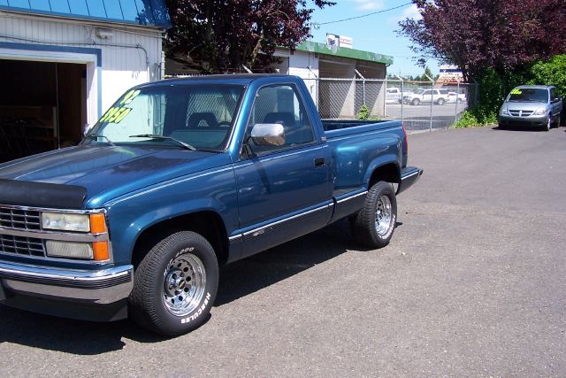 1992 Chevrolet C1500 GLS AWD