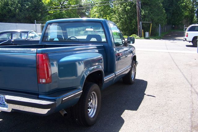 1992 Chevrolet C1500 GLS AWD