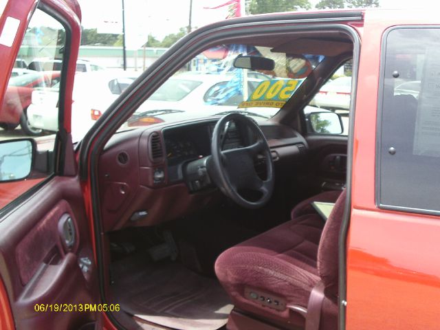 1995 Chevrolet C1500 2500 LS 4WD