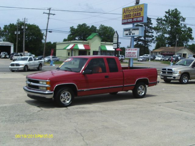 1995 Chevrolet C1500 2500 LS 4WD