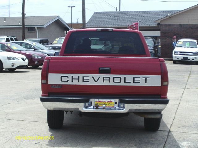 1995 Chevrolet C1500 2500 LS 4WD