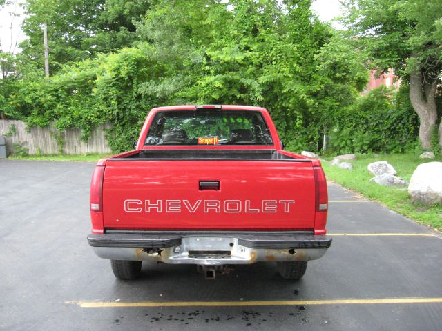 1996 Chevrolet C1500 2500 LS 4WD