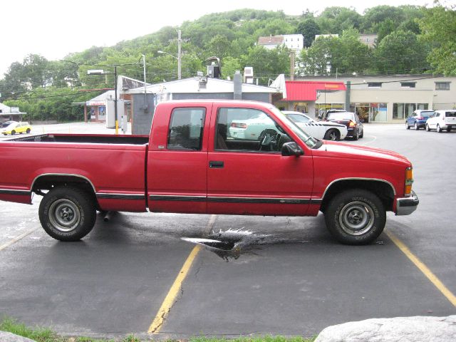 1996 Chevrolet C1500 2500 LS 4WD