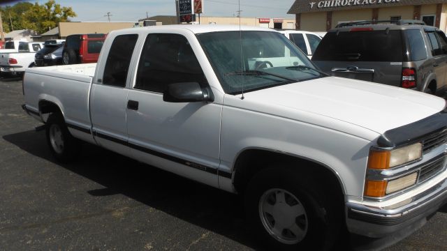 1996 Chevrolet C1500 2500 LS 4WD