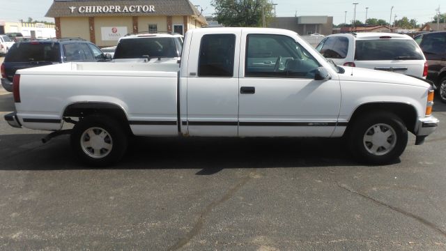 1996 Chevrolet C1500 2500 LS 4WD