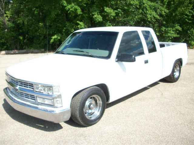 1997 Chevrolet C1500 2500 LS 4WD