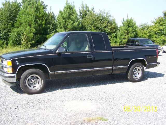 1997 Chevrolet C1500 2500 LS 4WD