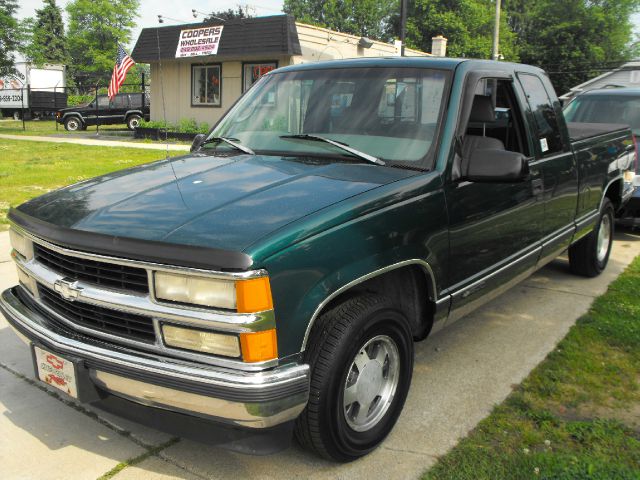 1997 Chevrolet C1500 2500 LS 4WD