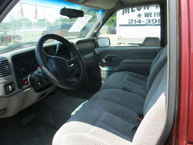 1998 Chevrolet C1500 2500 LS 4WD