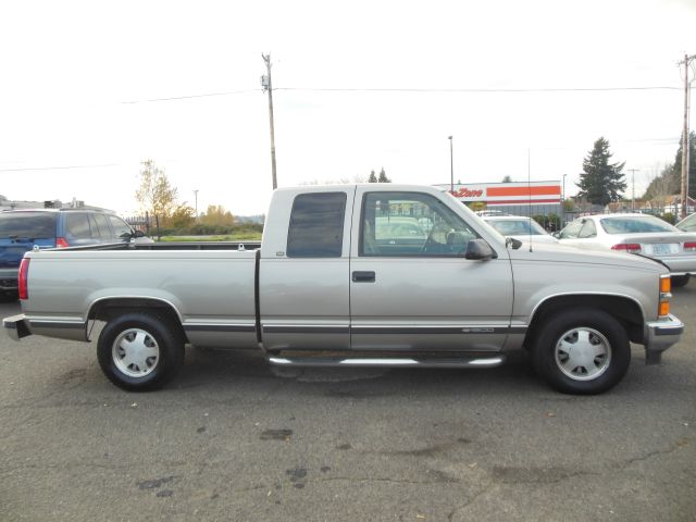 1998 Chevrolet C1500 2500 LS 4WD