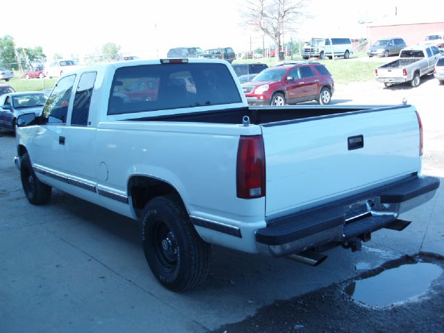 1998 Chevrolet C1500 2500 LS 4WD