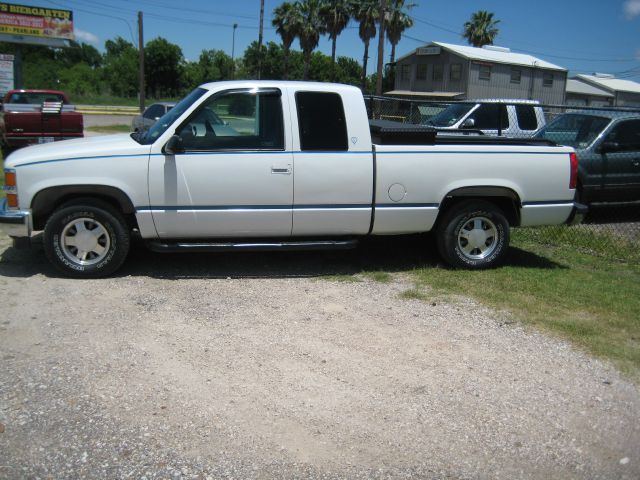 1998 Chevrolet C1500 2500 LS 4WD