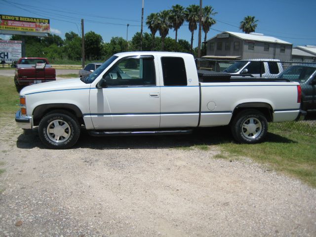 1998 Chevrolet C1500 2500 LS 4WD