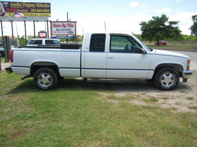 1998 Chevrolet C1500 2500 LS 4WD