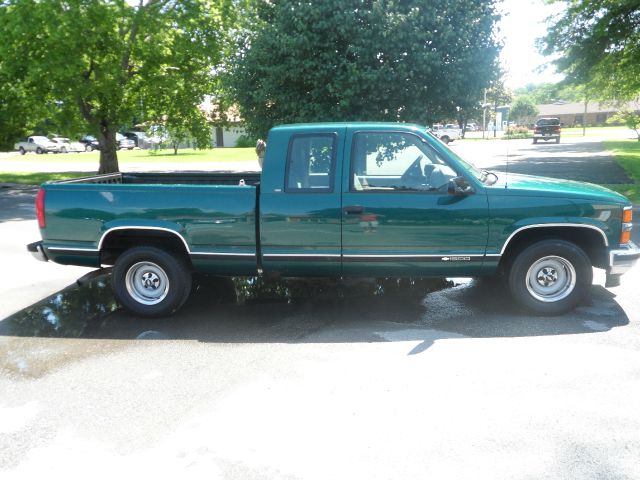 1998 Chevrolet C1500 GT 2D Convertible