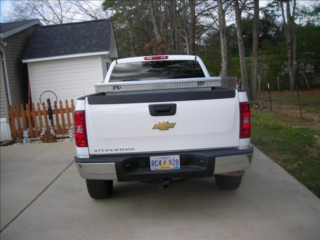 2008 Chevrolet C1500 L AWD Sedan