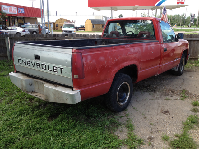 1988 Chevrolet C2500 4WD 4dr Sport