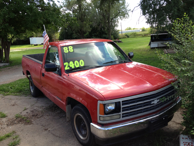 1988 Chevrolet C2500 4WD 4dr Sport