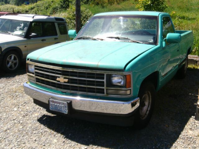 1988 Chevrolet C2500 5dr HB (natl) Hatchback