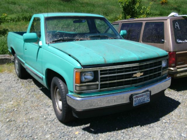 1988 Chevrolet C2500 5dr HB (natl) Hatchback