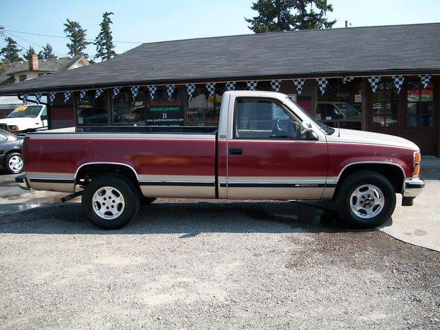 1991 Chevrolet C2500 Base