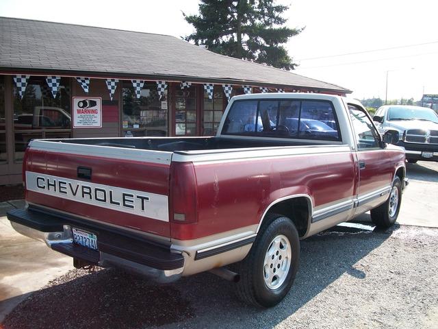 1991 Chevrolet C2500 Base