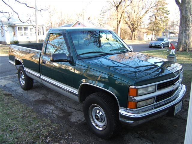 1997 Chevrolet C2500 SX CDX